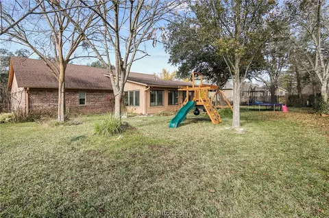 4605 Locksford Dr, Bryan, TX 77802 photo 37