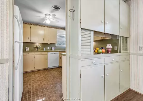 307 May St, Bryan, TX 77802 photo 7