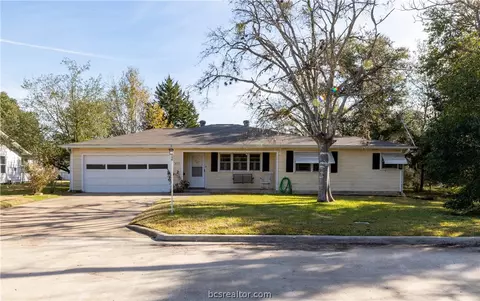 307 May St, Bryan, TX 77802 photo 1