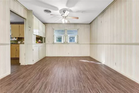 307 May St, Bryan, TX 77802 photo 6