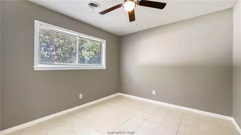 500 Olive St, Bryan, TX 77801 photo 7