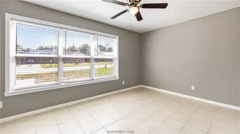 500 Olive St, Bryan, TX 77801 photo 8