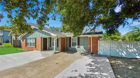 500 Olive St, Bryan, TX 77801 photo 3