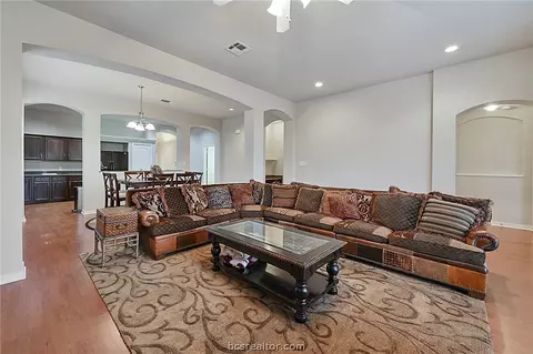 2033 Mountain Wind Loop, Bryan, TX 77807 photo 10