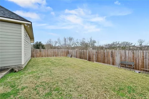 2033 Mountain Wind Loop, Bryan, TX 77807 photo 21