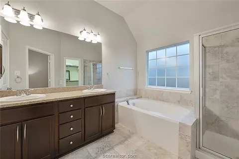2033 Mountain Wind Loop, Bryan, TX 77807 photo 12