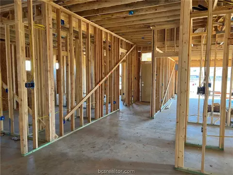 3125 Tarleton Ct, Bryan, TX 77808 photo 2