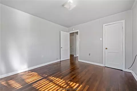 3301 N 25th St, Waco, TX 76708 photo 8