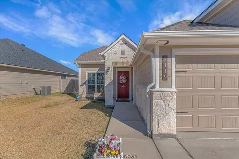 2119 Polmont Dr, Bryan, TX 77807 photo 2