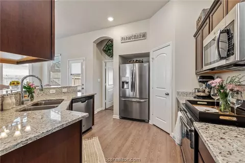 2119 Polmont Dr, Bryan, TX 77807 photo 11