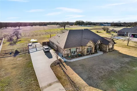 7632 Los Lobos Dr, Bryan, TX 77808 photo 33