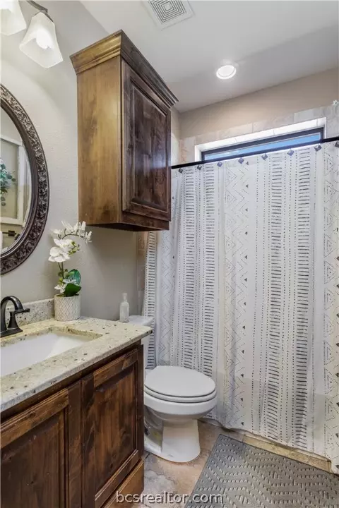 7632 Los Lobos Dr, Bryan, TX 77808 photo 25