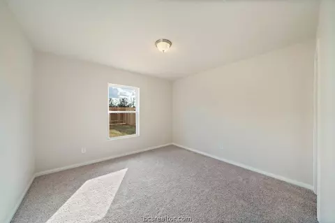 5512 Fox Bluff Dr, Bryan, TX 77807 photo 14