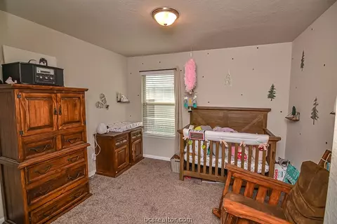 2104 Markley Dr, Bryan, TX 77807 photo 5
