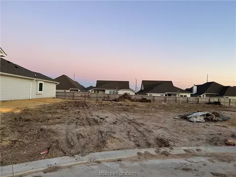 3108 Tarleton Ct, Bryan, TX 77808 photo 4