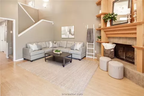 2829 Oakside Dr, Bryan, TX 77802 photo 4