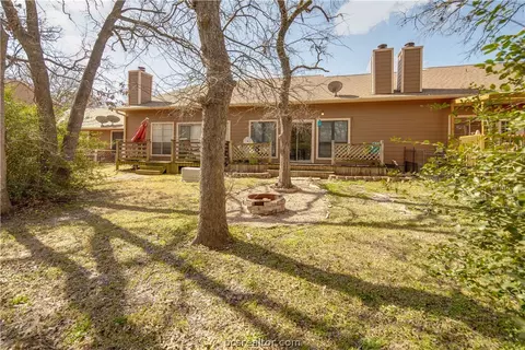 2829 Oakside Dr, Bryan, TX 77802 photo 18