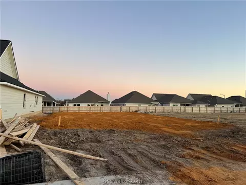 3148 Tarleton Ct, Bryan, TX 77808 photo 2