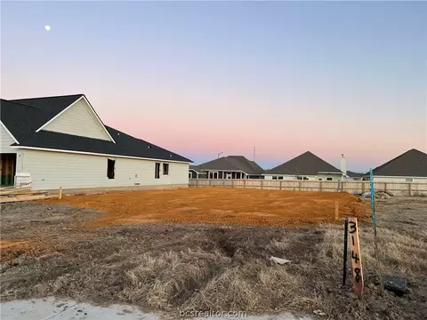 3148 Tarleton Ct, Bryan, TX 77808 photo 3