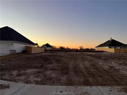 3113 Tarleton Ct, Bryan, TX 77808 photo 4
