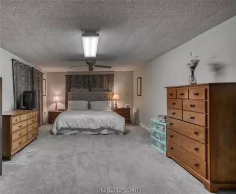 1102 E 24th St, Bryan, TX 77803 photo 5