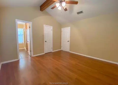5809 Canterbury Dr, Bryan, TX 77802 photo 12