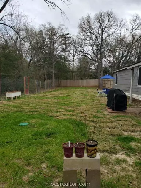 2187 Sycamore, Bryan, TX 77807 photo 18