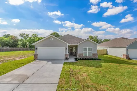1809 Beason St, Bryan, TX 77801 photo 2