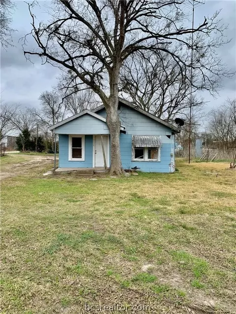 7117 Commerce St, Iola, TX 77861 photo 1