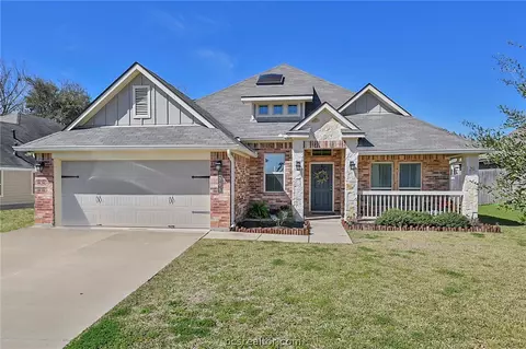 2006 Arable Ct, Brenham, TX 77833 photo 1