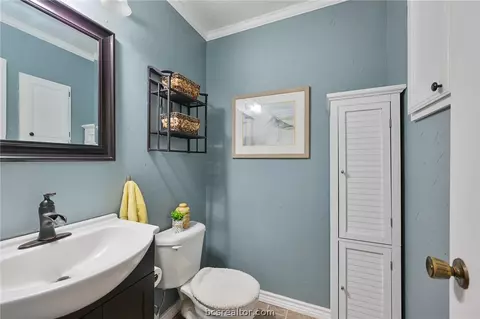 4748 Brompton Ln, Bryan, TX 77802 photo 14
