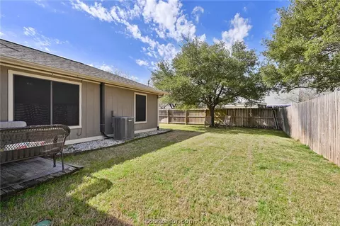 4748 Brompton Ln, Bryan, TX 77802 photo 19
