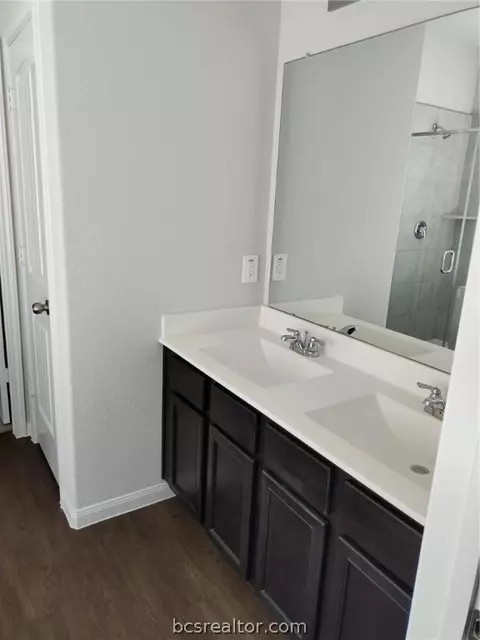 977 Rice Dr, Bryan, TX 77803 photo 7