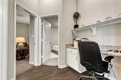 2009 Shimla Dr, Bryan, TX 77807 photo 10