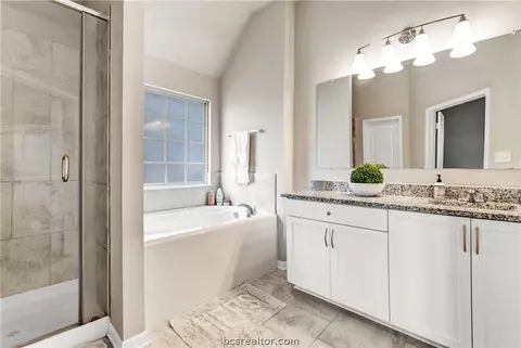 2009 Shimla Dr, Bryan, TX 77807 photo 12