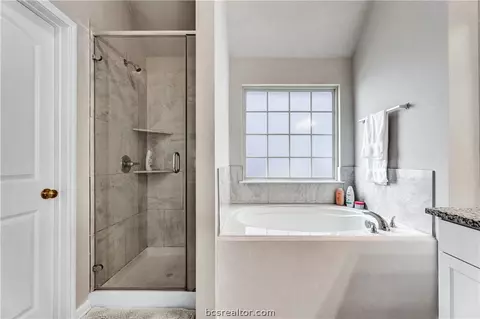 2009 Shimla Dr, Bryan, TX 77807 photo 13