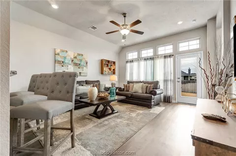 2009 Shimla Dr, Bryan, TX 77807 photo 8