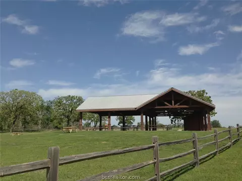 10147 Albert Dr, Iola, TX 77861 photo 10