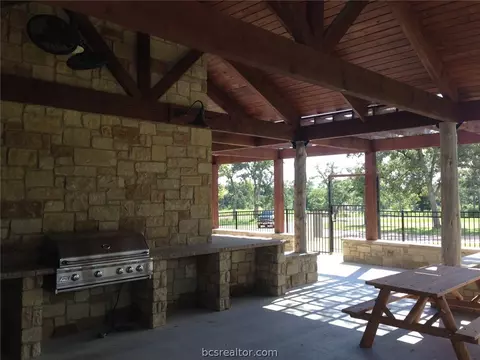 10147 Albert Dr, Iola, TX 77861 photo 12