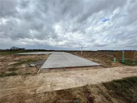 1961 Chief St, Bryan, TX 77803 photo 6