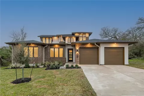 2820 Persimmon Ridge Ct, Bryan, TX 77807