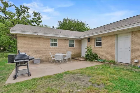 2609 Wayside Dr, Bryan, TX 77802 photo 13