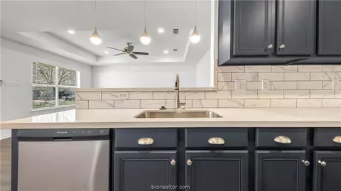 4200 Marsh St, Bryan, TX 77803 photo 20
