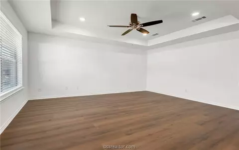 4200 Marsh St, Bryan, TX 77803 photo 8