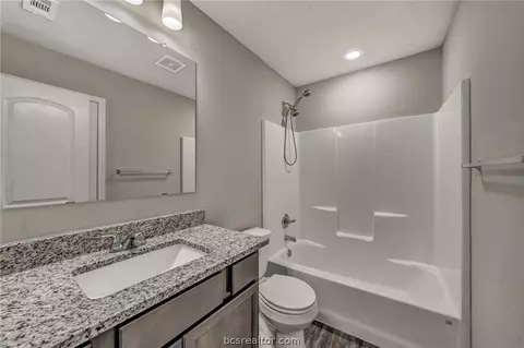 2704 Redcap St, Bryan, TX 77803 photo 16