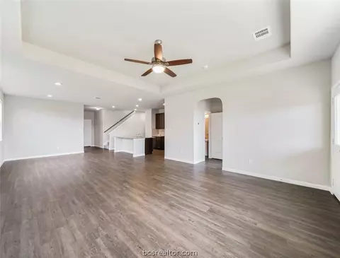 5767 Cerrillos Dr, Bryan, TX 77807 photo 7
