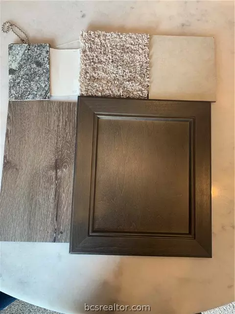 982 Rice Dr, Bryan, TX 77803 photo 3