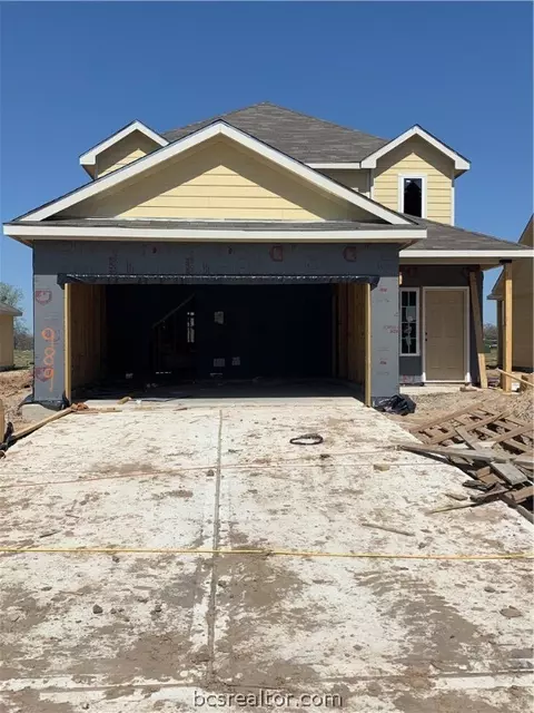 989 Rice Dr, Bryan, TX 77803 photo 2