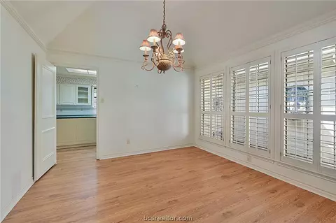 702 Chevy Chase, Bryan, TX 77802 photo 7