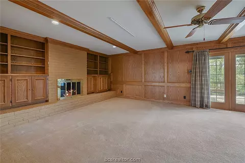 702 Chevy Chase, Bryan, TX 77802 photo 2